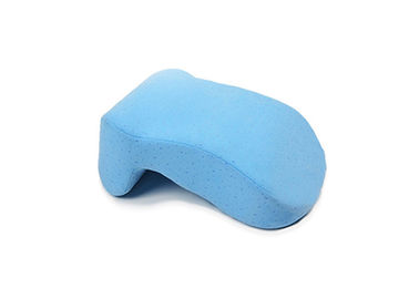 Almohada modificada para requisitos particulares de la espuma de la memoria el dormir del azul pequeña para el cuello los 32*23*12cm