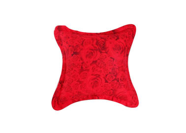 Pequeñas almohadas decorativas rojas de encargo para el sofá, almohadas modernas del sofá