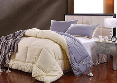 El lecho de seda blanco contemporáneo fija la funda de almohada del edredón modificada para requisitos particulares