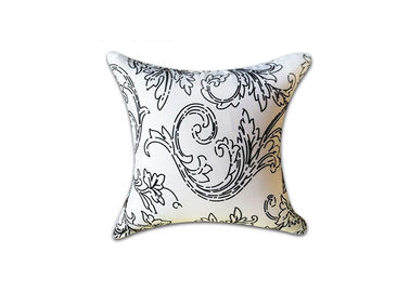 El sofá decorativo de las materias textiles de la memoria de la espuma del amortiguador casero de la parte posterior soporta blanco y negro