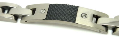 Pulsera Titanium modificada para requisitos particulares de la arena y de la luz para los hombres/las mujeres con diseño de la escalera